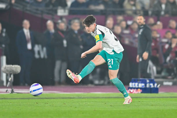 报道暗示 报道暗示